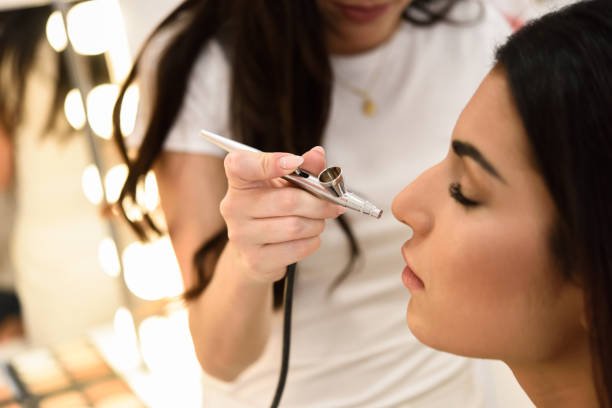 Airbrush Makeup Course